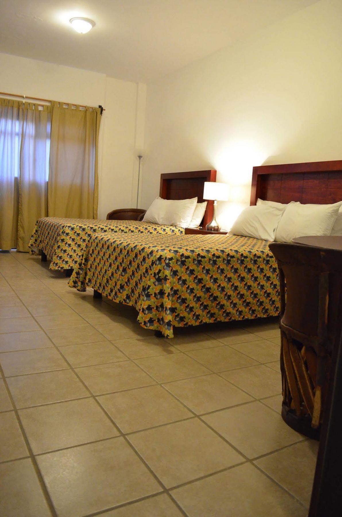 Hotel San Miguel Pénjamo Eksteriør billede